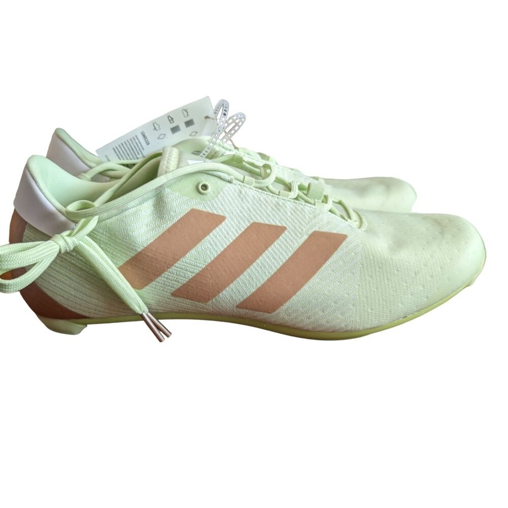NWOB Adidas The Road Shoe